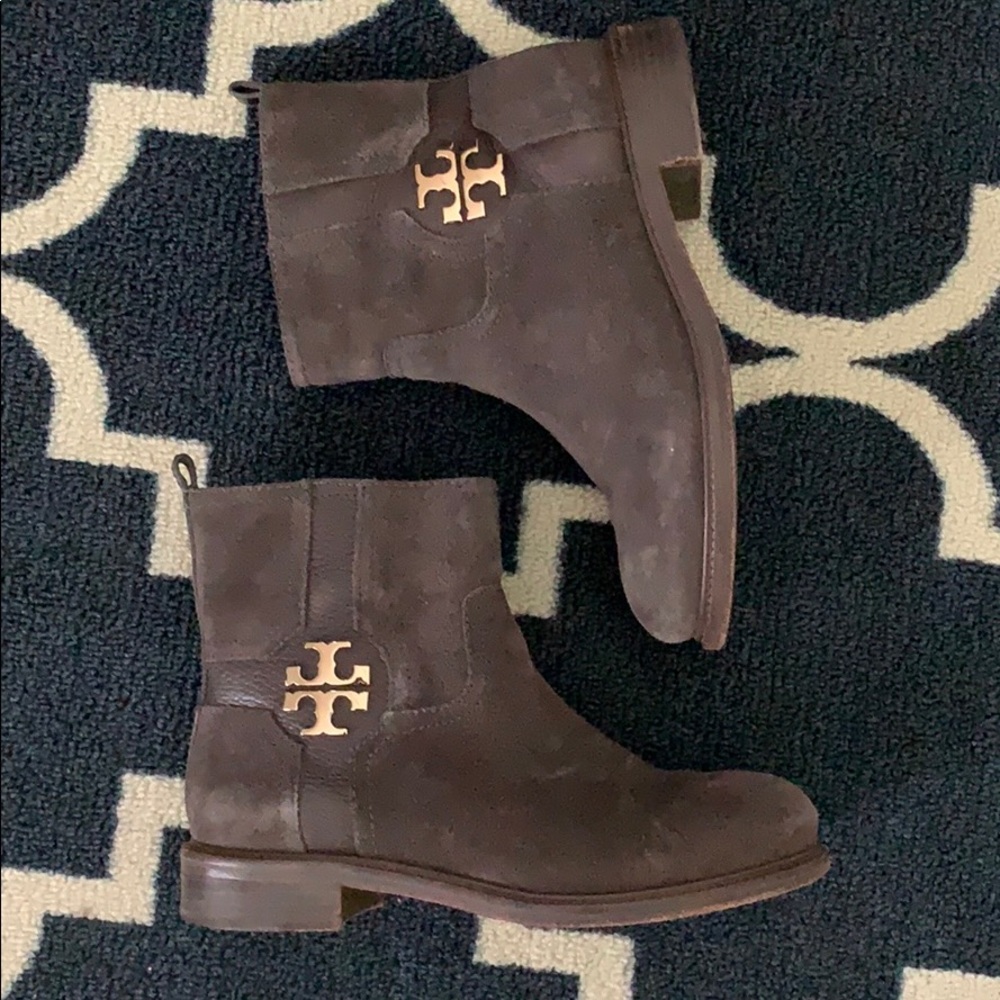 Tory Burch Alaina Logo booties